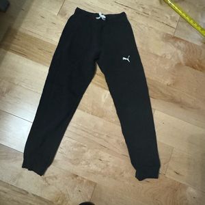 Puma children’s sweatpants size 8/10